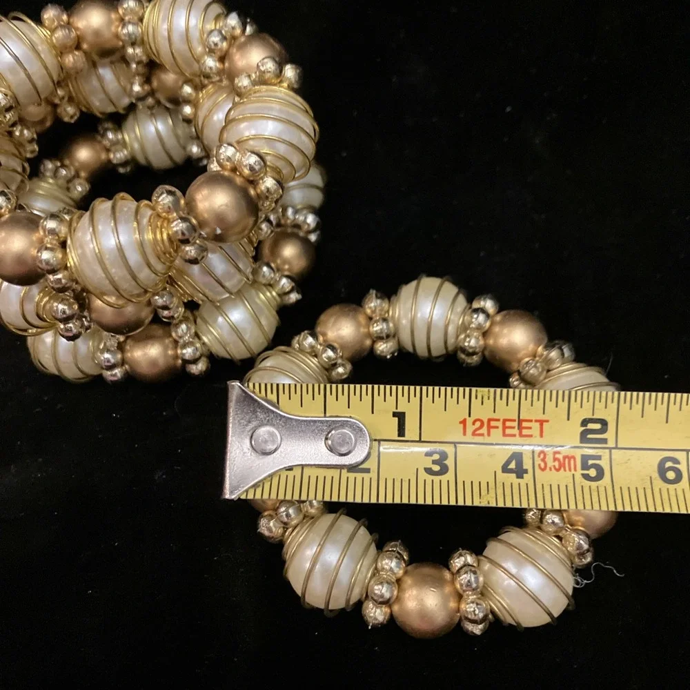 Napkin Rings Faux Pearl & Gold Tone Bead Elegant 2” Set of 4 Dinner Tableware